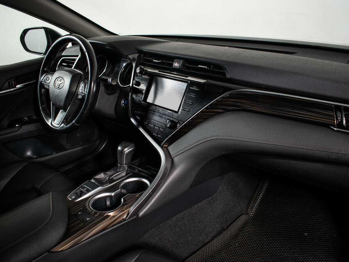 Купить Тойота Камри, 2018, 139 991 км.. Фото: #8