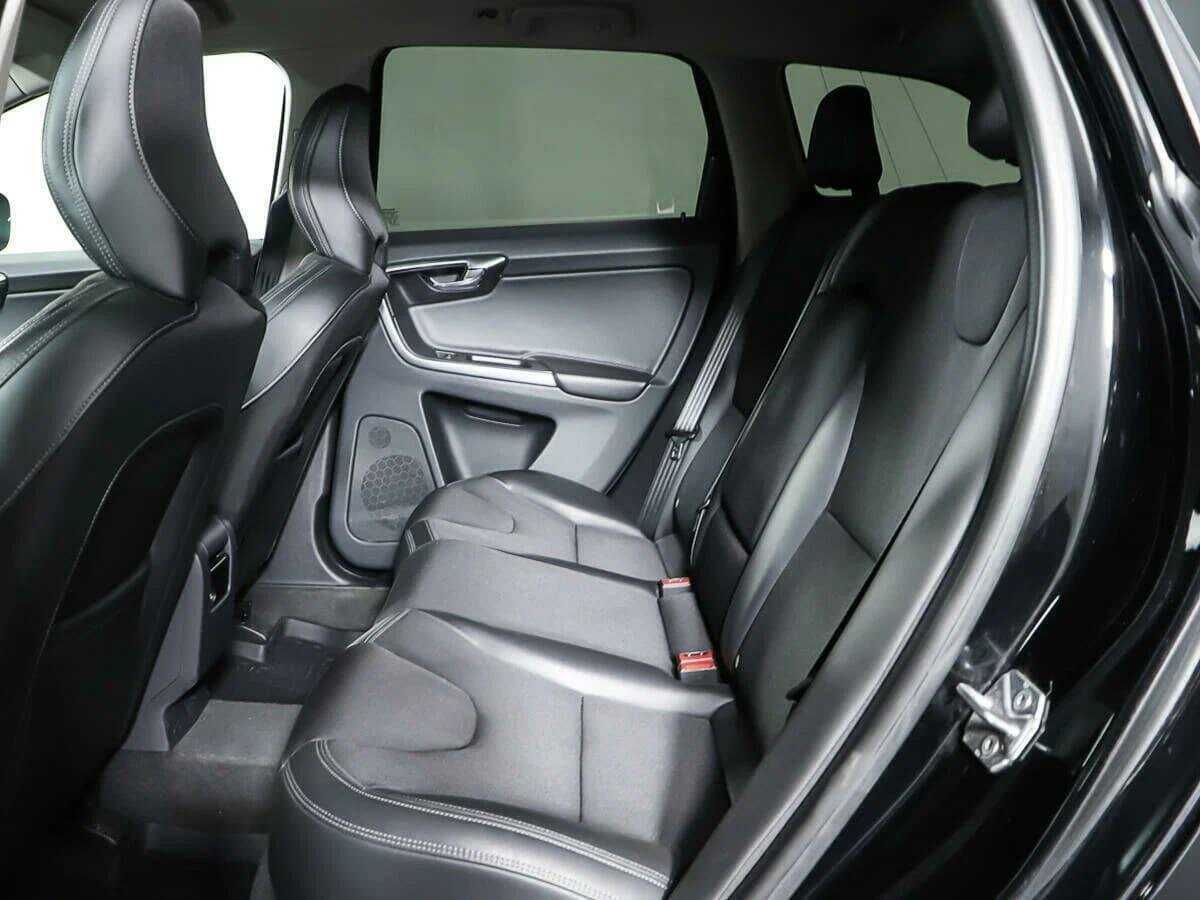 Купить Вольво ИксЦ60, 2017, 127 104 км.. Фото: #13