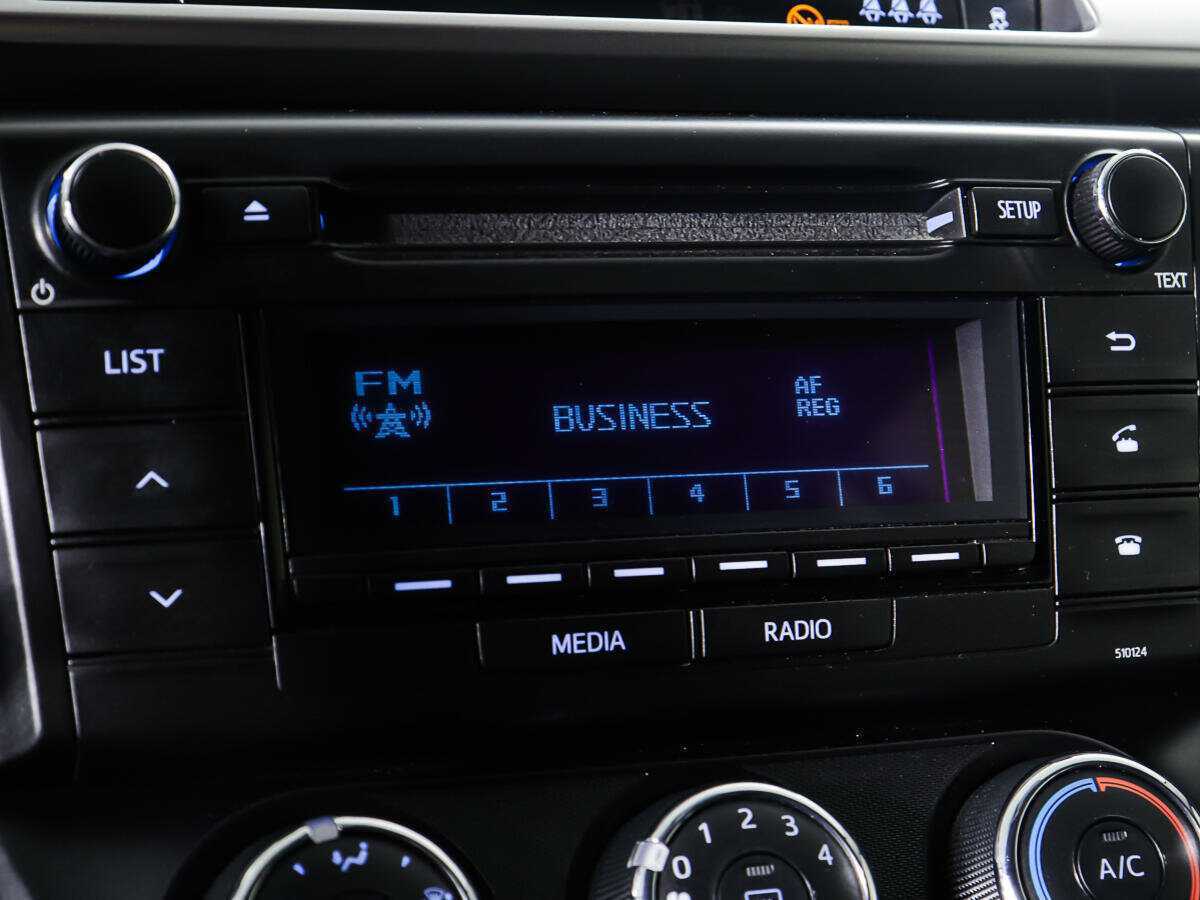 Купить Тойота Рав4, 2016, 101 402 км.. Фото: #17