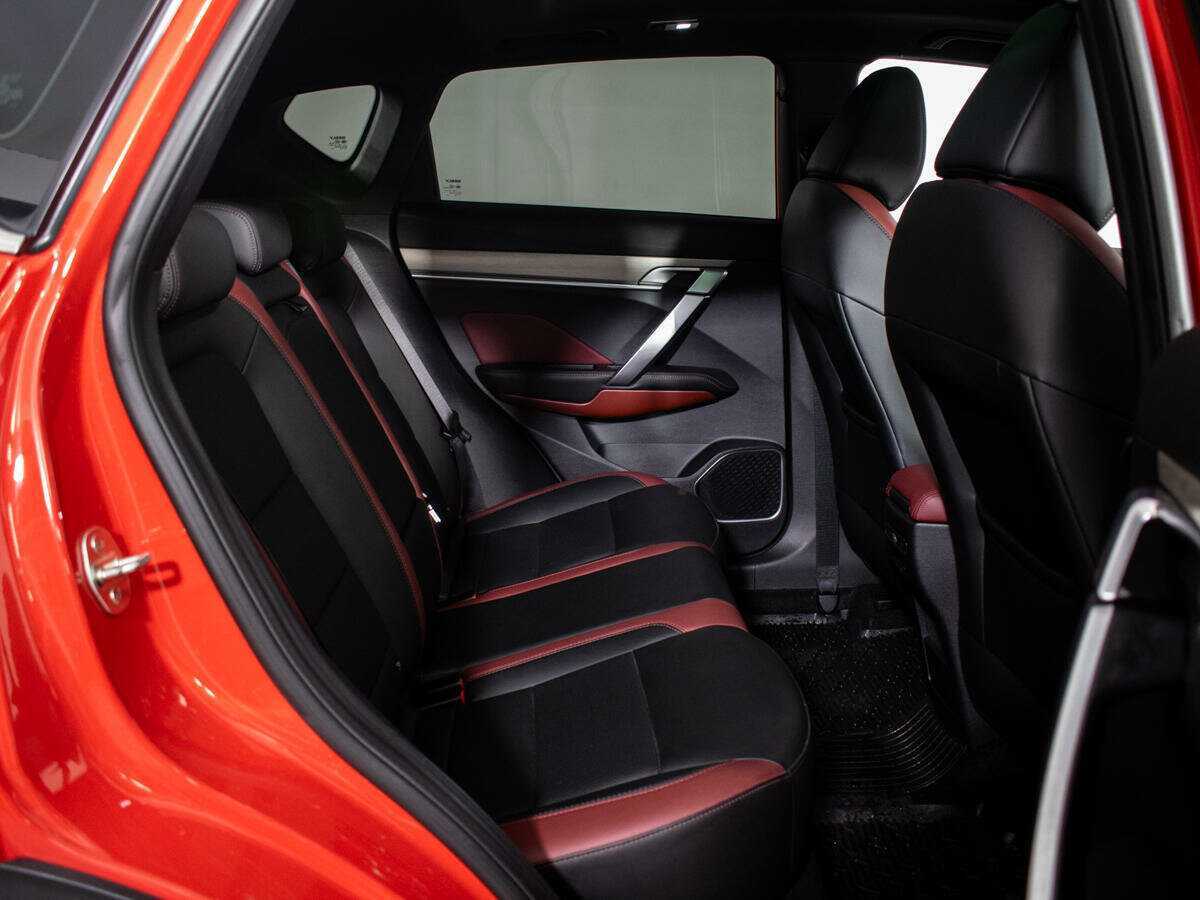 Купить Джили Кулрэй, 2023, 24 500 км.. Фото: #8