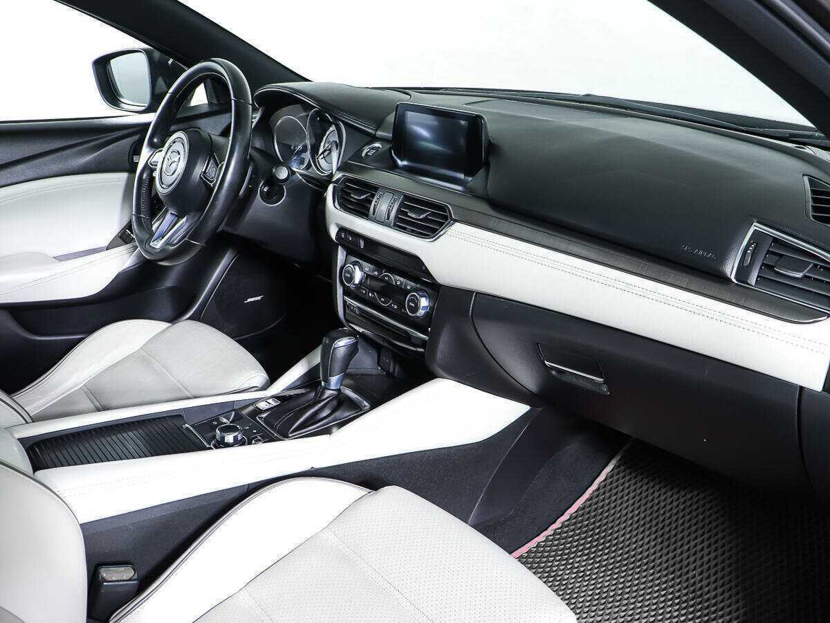 Купить Мазда 6, 2016, 82 530 км.. Фото: #8