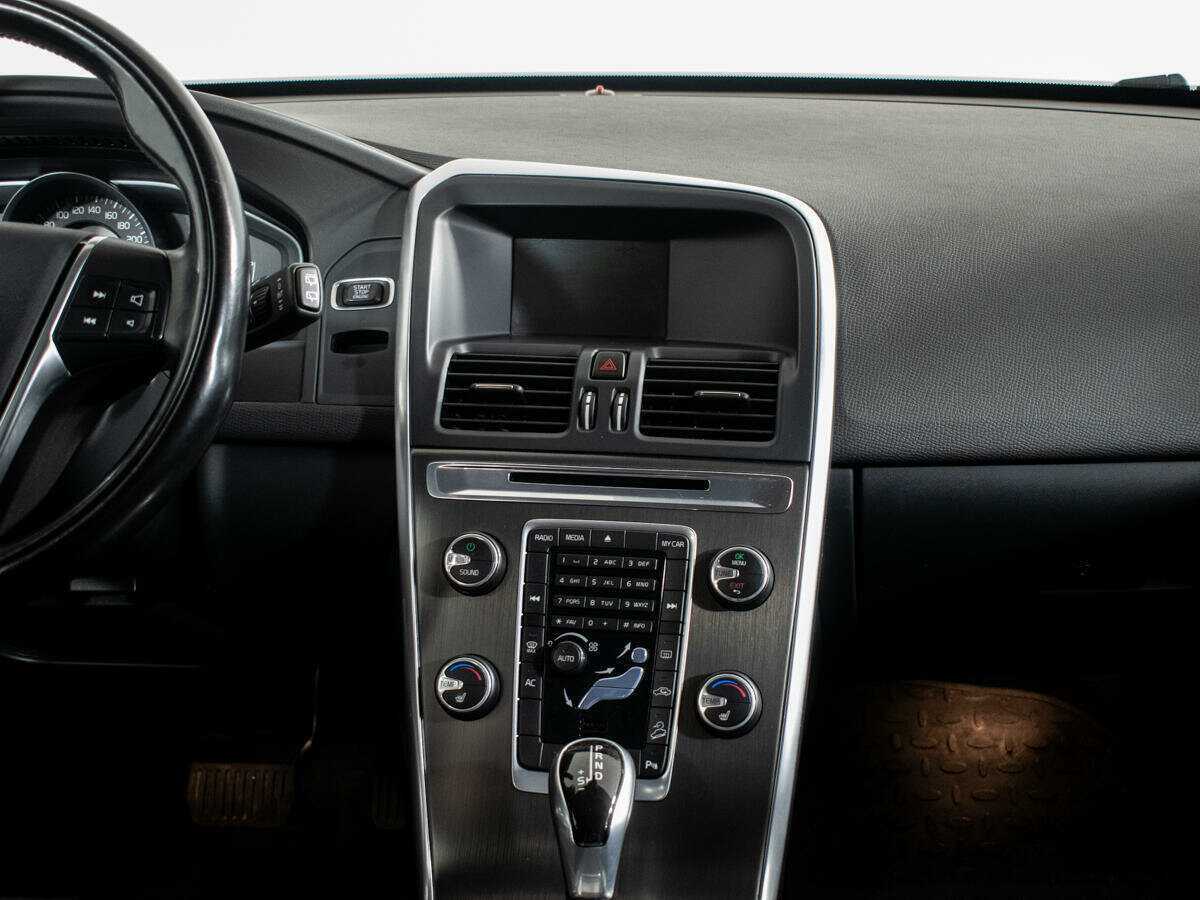 Купить Вольво ИксЦ60, 2014, 123 043 км.. Фото: #8