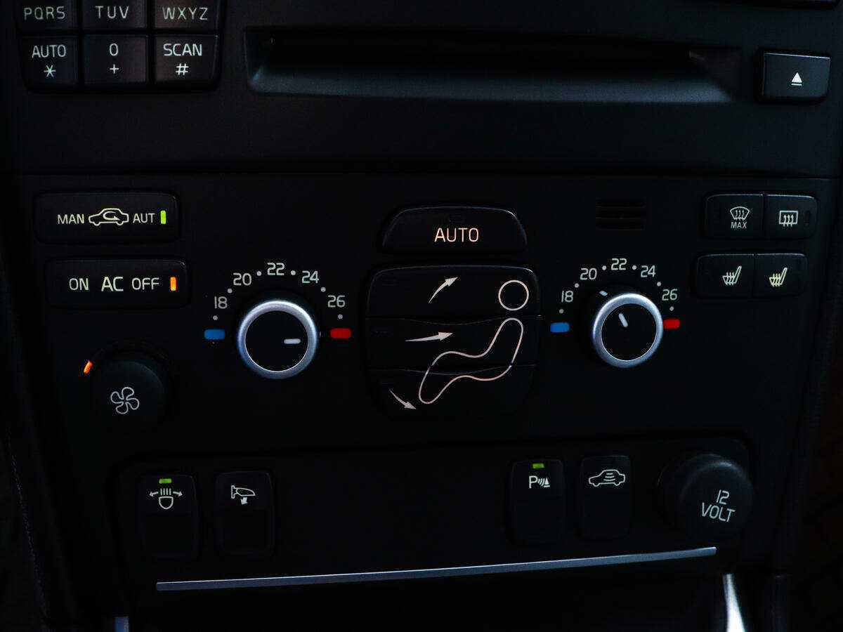 Купить Вольво ИксЦ90, 2014, 132 737 км.. Фото: #14