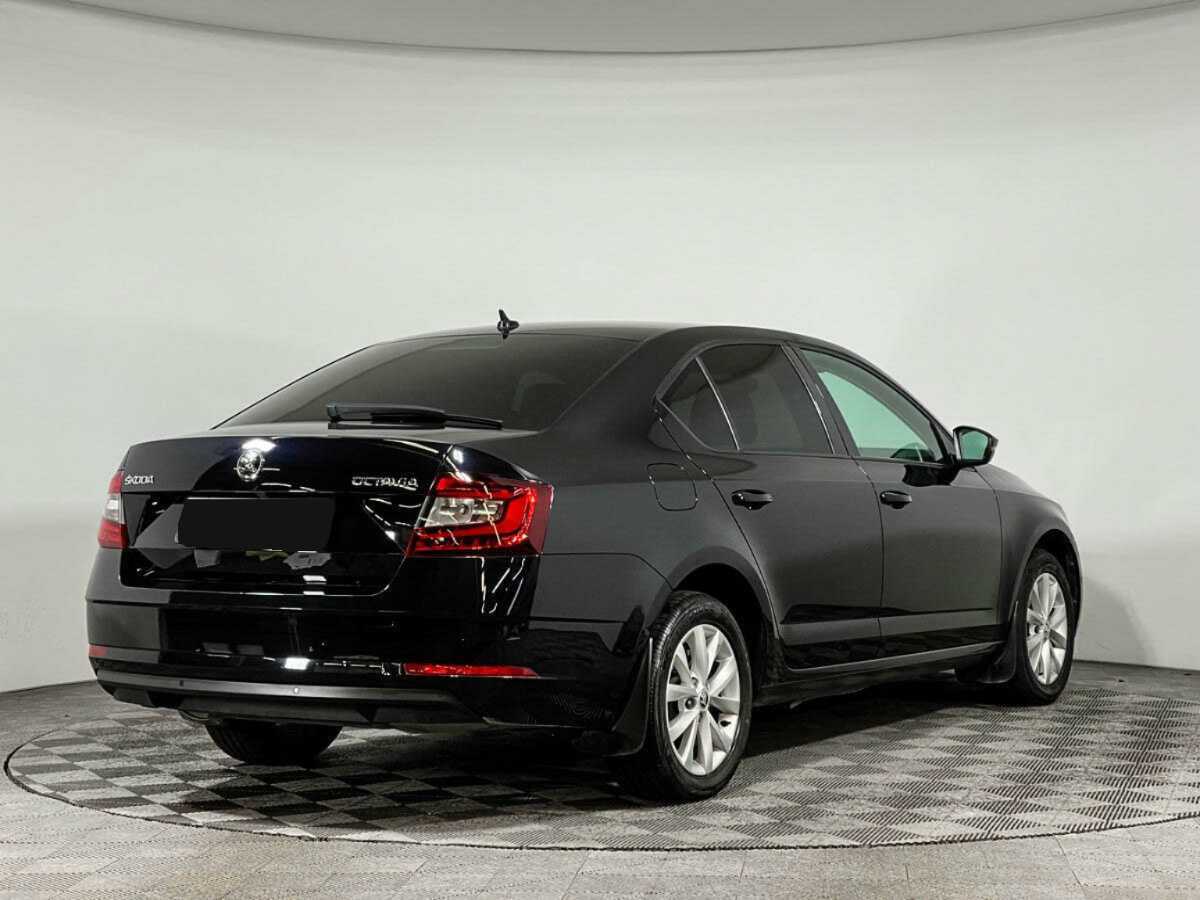 Купить Шкода Октавия, 2019, 125 129 км.. Фото: #3