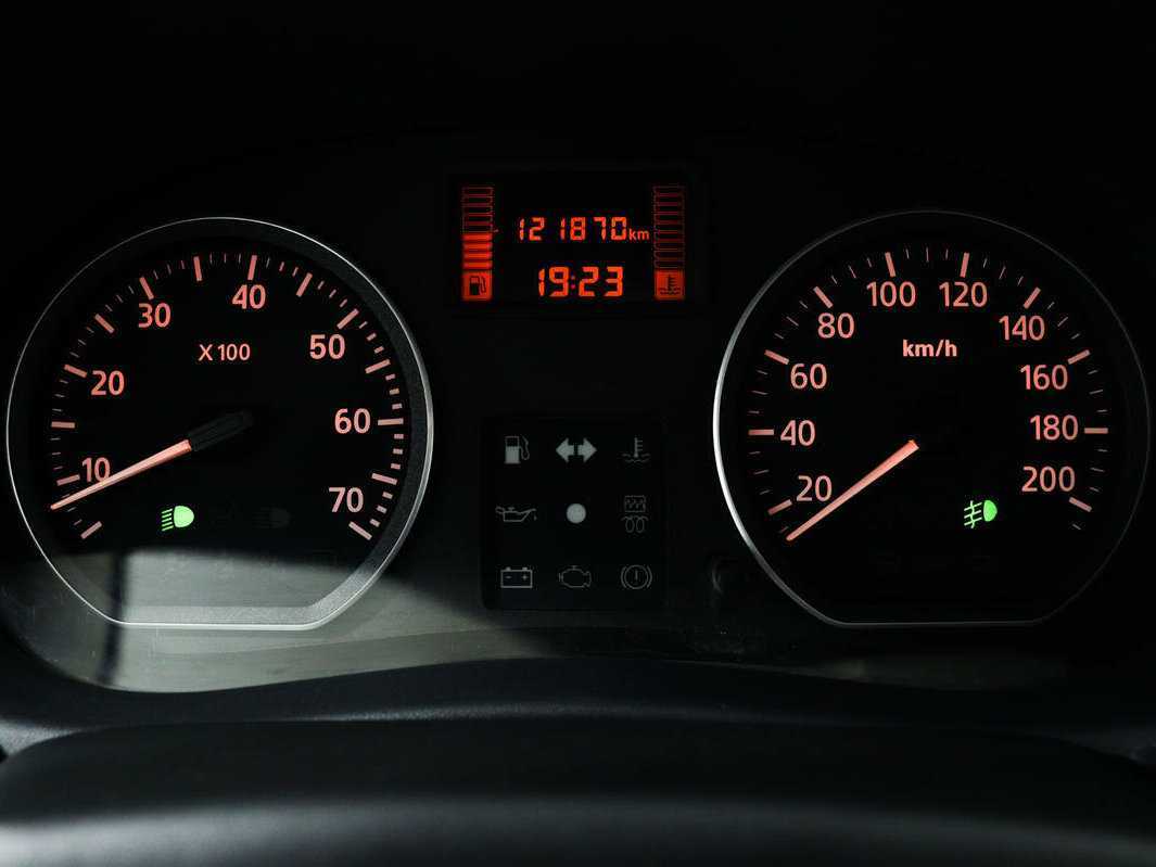 Купить Рено Сандеро, 2012, 121 869 км.. Фото: #9