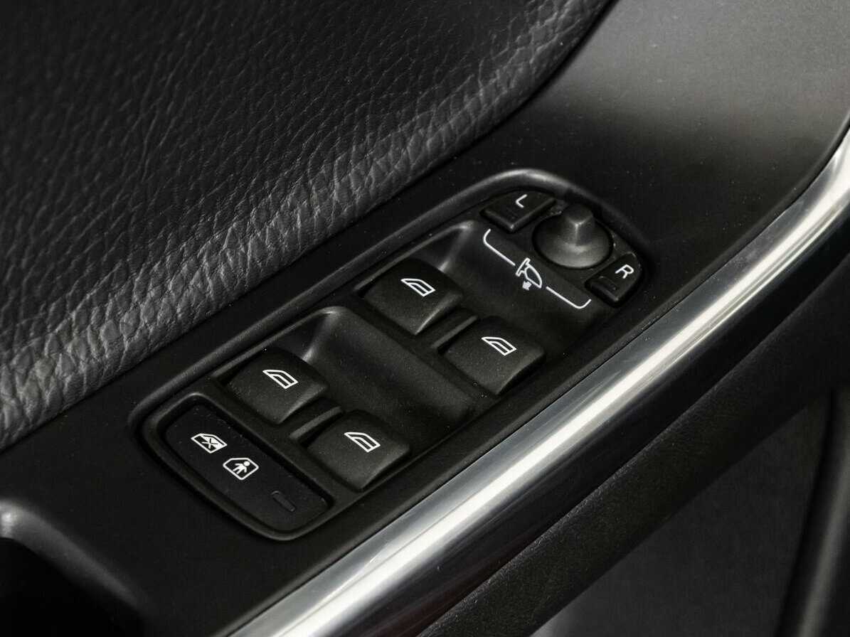 Купить Вольво ИксЦ60, 2013, 114 395 км.. Фото: #16