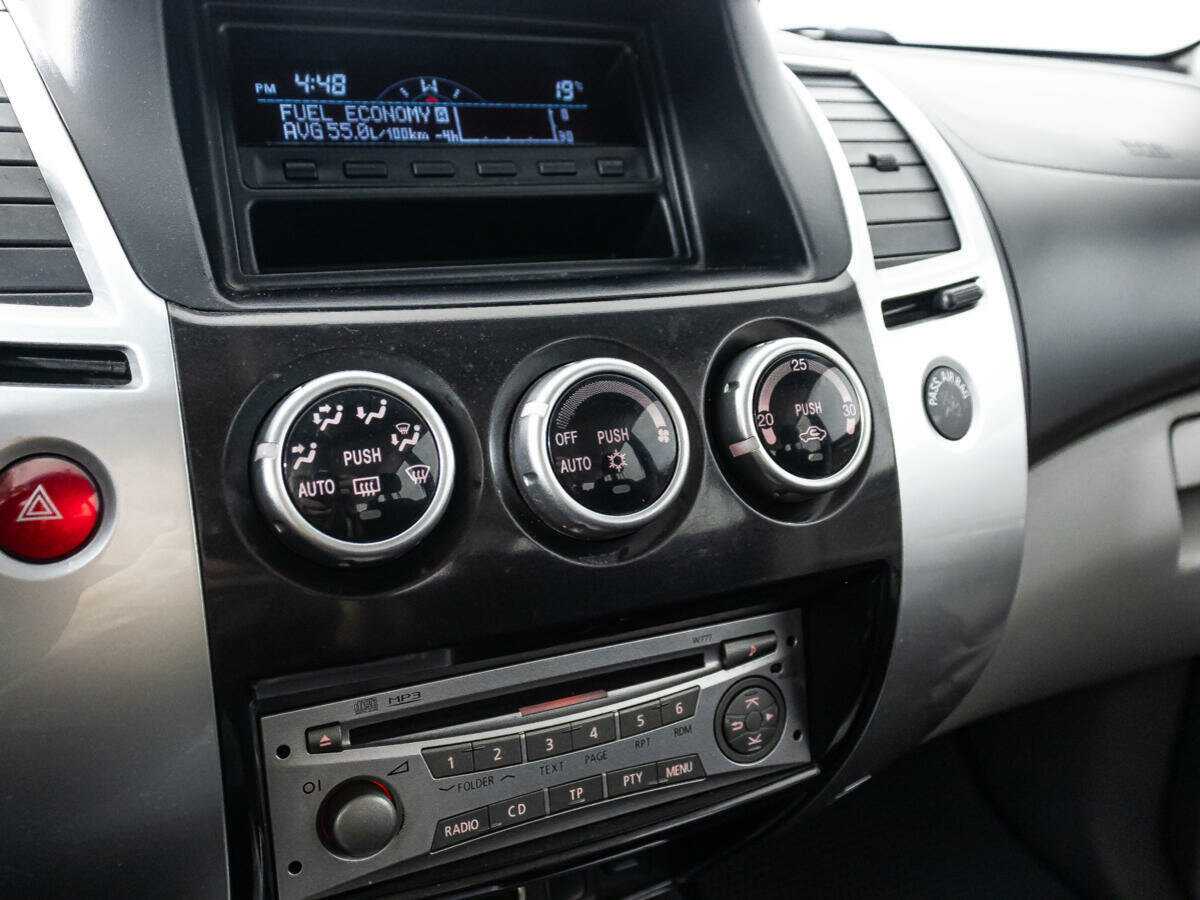 Купить Митсубиши Паджеро Спорт, 2012, 217 149 км.. Фото: #14