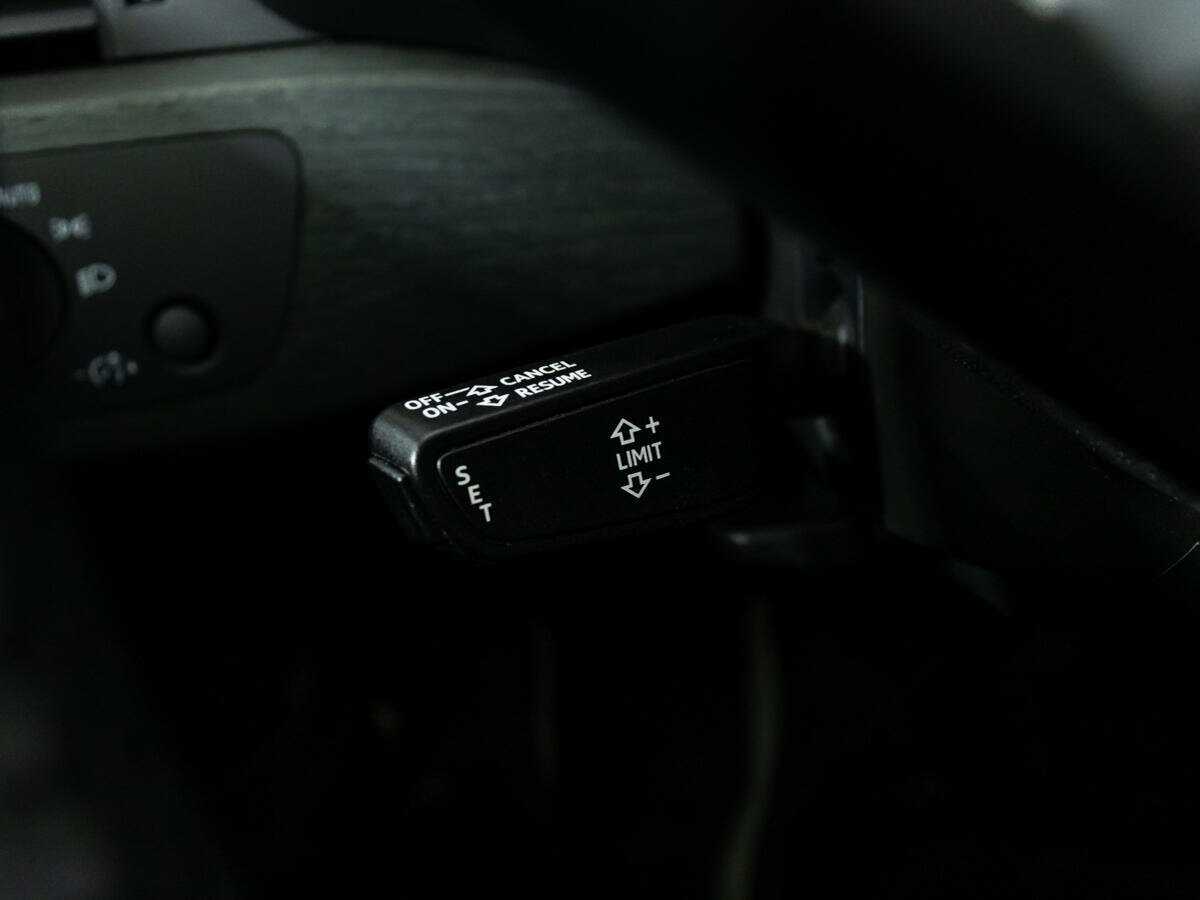 Купить Ауди А4, 2017, 158 059 км.. Фото: #18