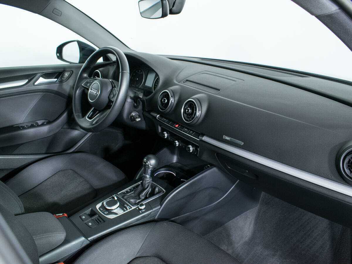 Купить Ауди А3, 2019, 90 136 км.. Фото: #8