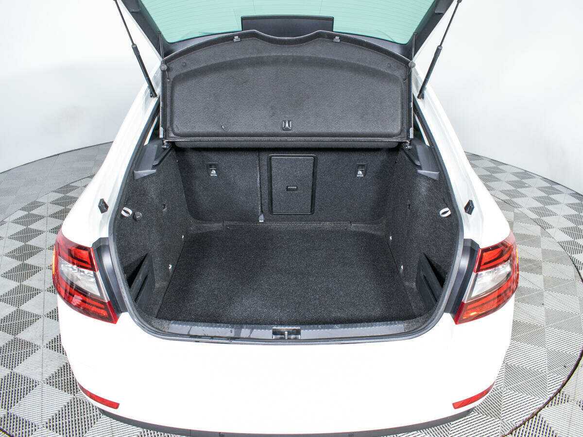 Купить Шкода Октавия, 2018, 91 105 км.. Фото: #17