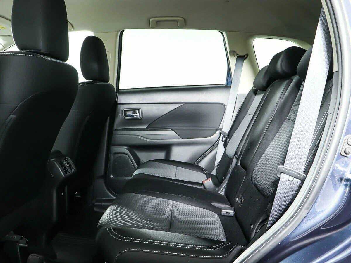 Купить Митсубиши Оутлэндер, 2019, 83 458 км.. Фото: #12