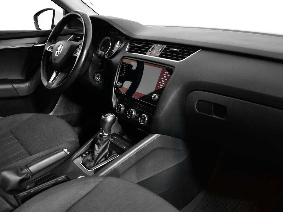 Купить Шкода Октавия, 2017, 96 200 км.. Фото: #8