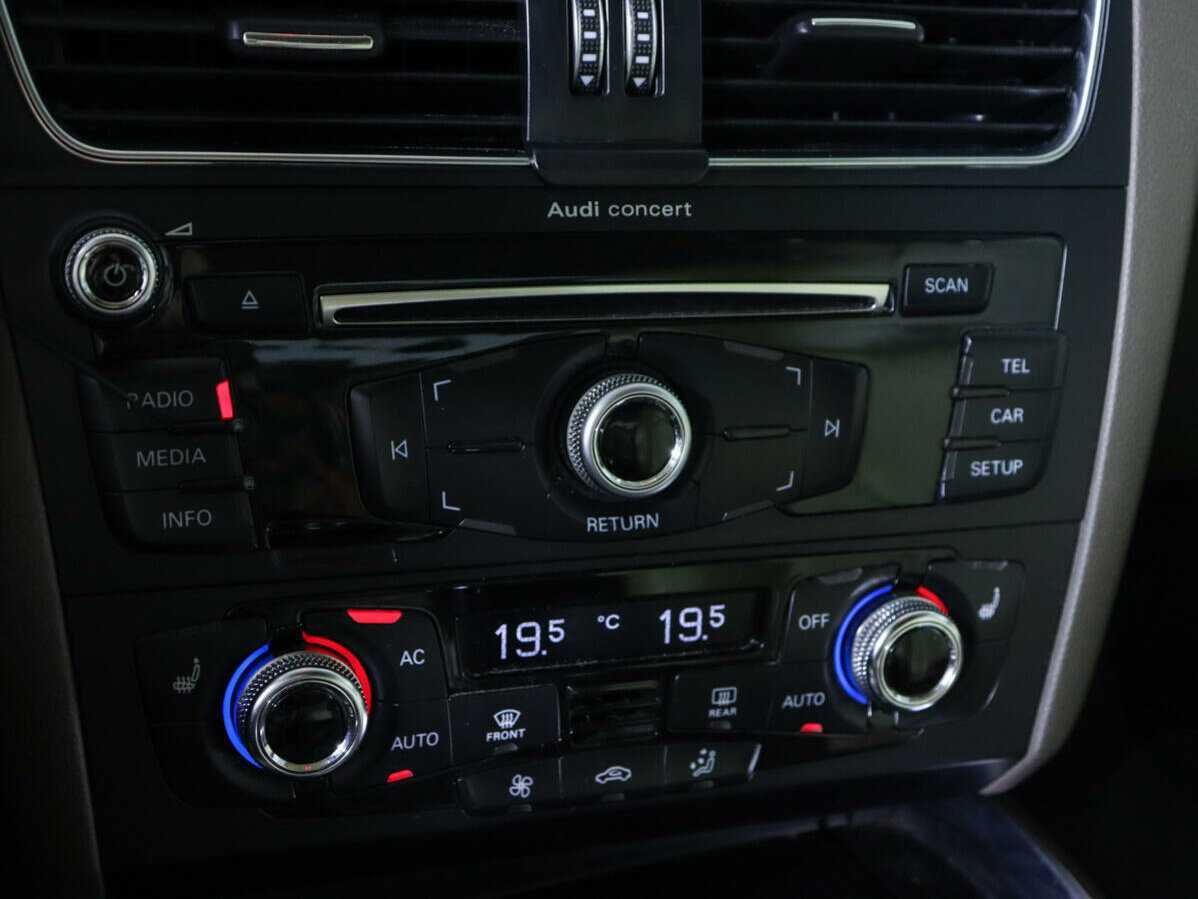 Купить Ауди К5, 2012, 144 909 км.. Фото: #15