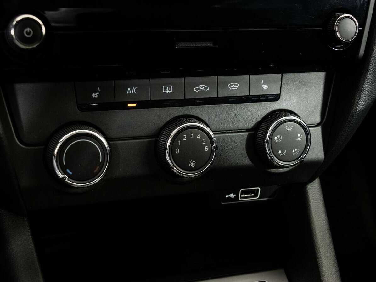 Купить Шкода Октавия, 2018, 97 659 км.. Фото: #10