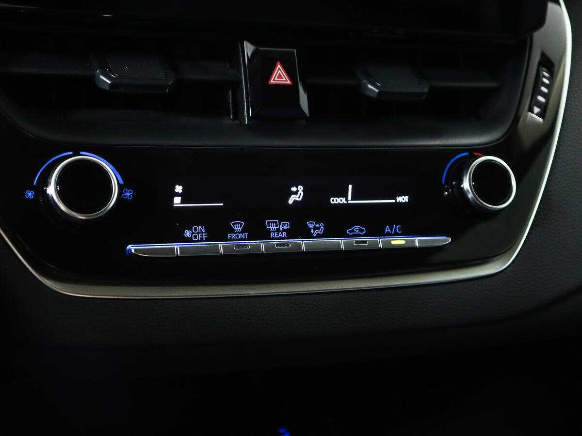 Купить Тойота Королла, 2019, 43 822 км.. Фото: #13