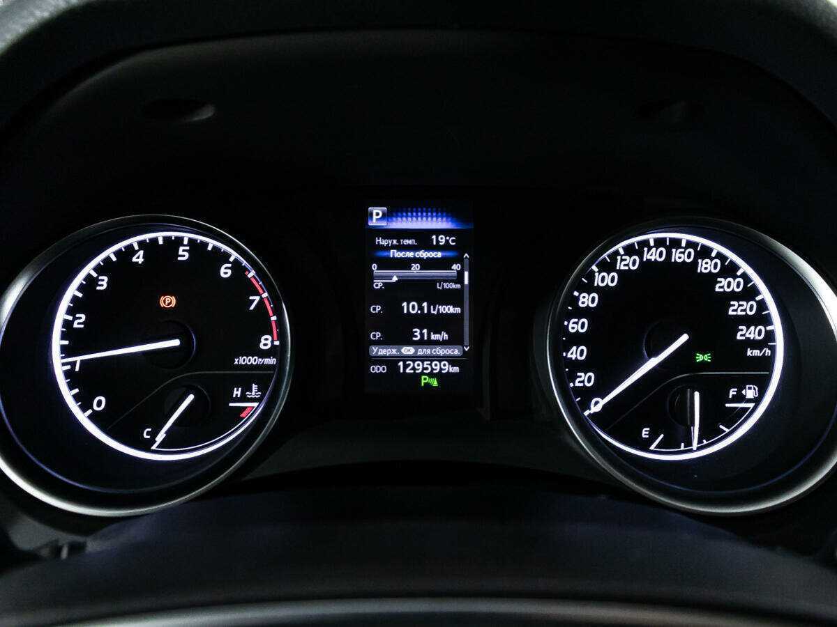 Купить Тойота Камри, 2018, 129 599 км.. Фото: #11