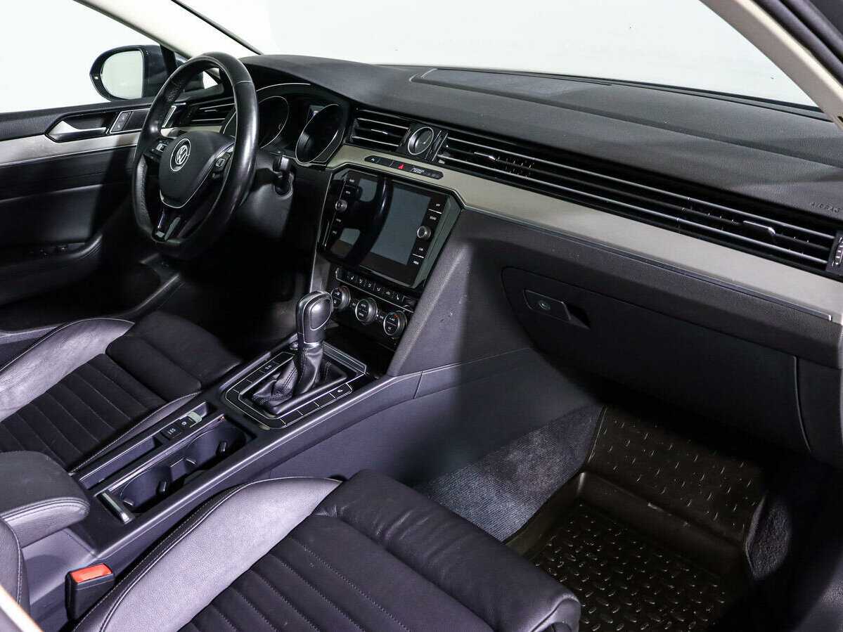 Купить Фольксваген Пассат, 2017, 187 575 км.. Фото: #6