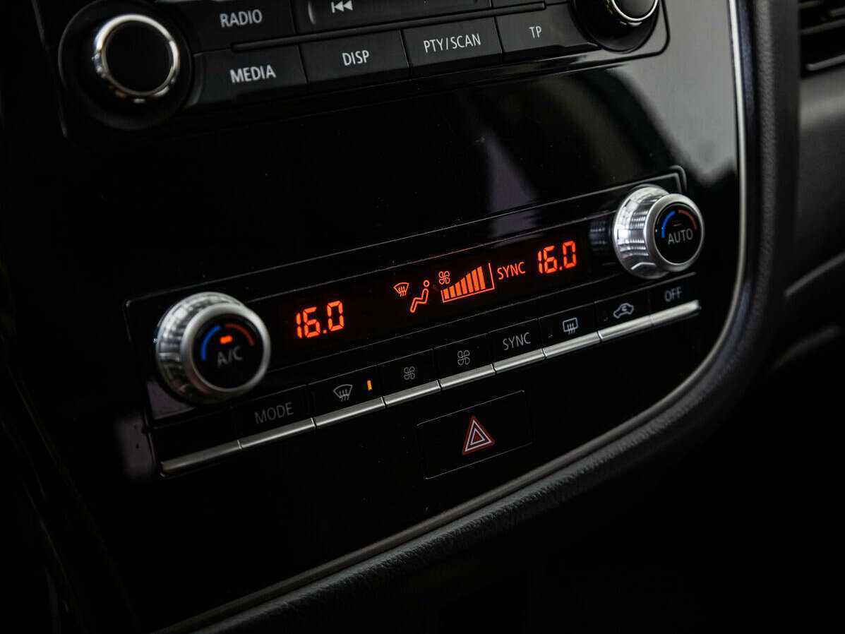 Купить Митсубиши Оутлэндер, 2020, 91 911 км.. Фото: #12