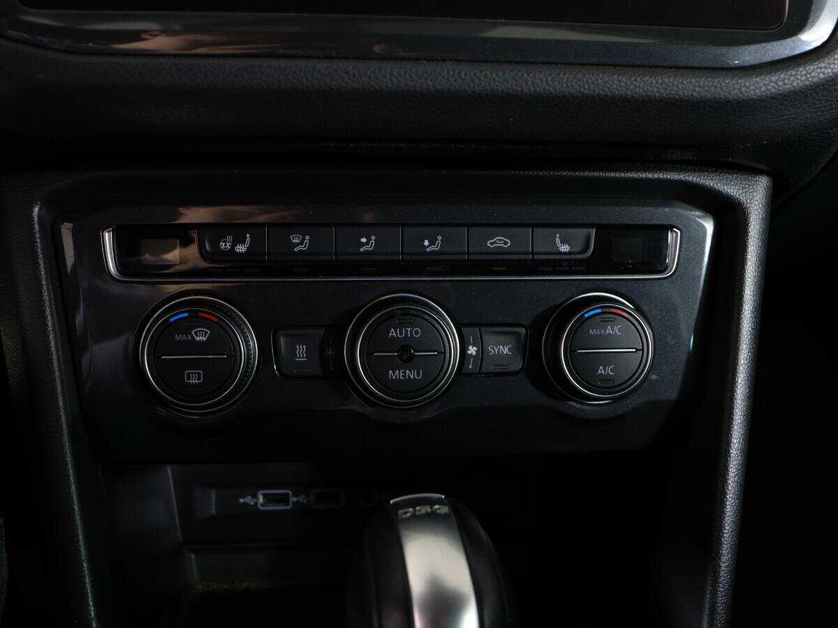 Купить Фольксваген Тигуан, 2018, 113 673 км.. Фото: #17