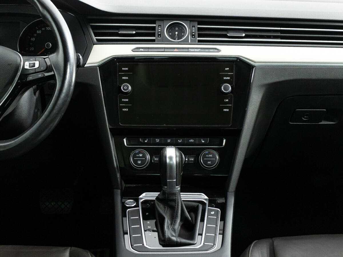 Купить Фольксваген Пассат, 2017, 76 550 км.. Фото: #13