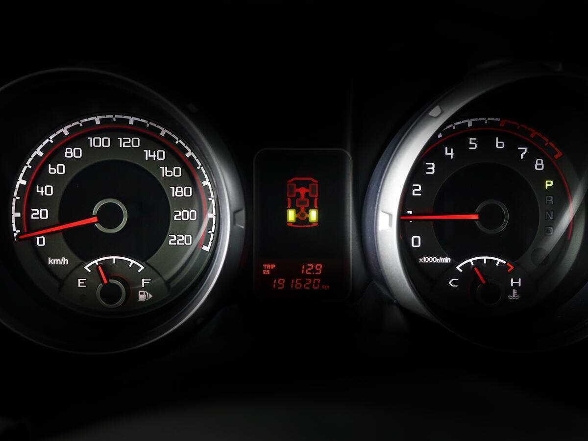 Купить Митсубиши Паджеро, 2012, 191 617 км.. Фото: #8