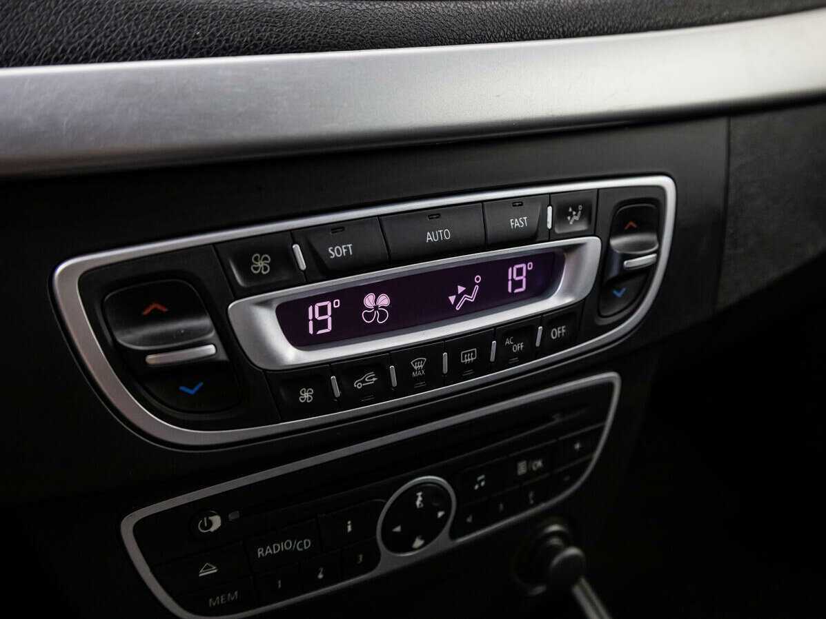 Купить Рено Меган, 2012, 146 215 км.. Фото: #14