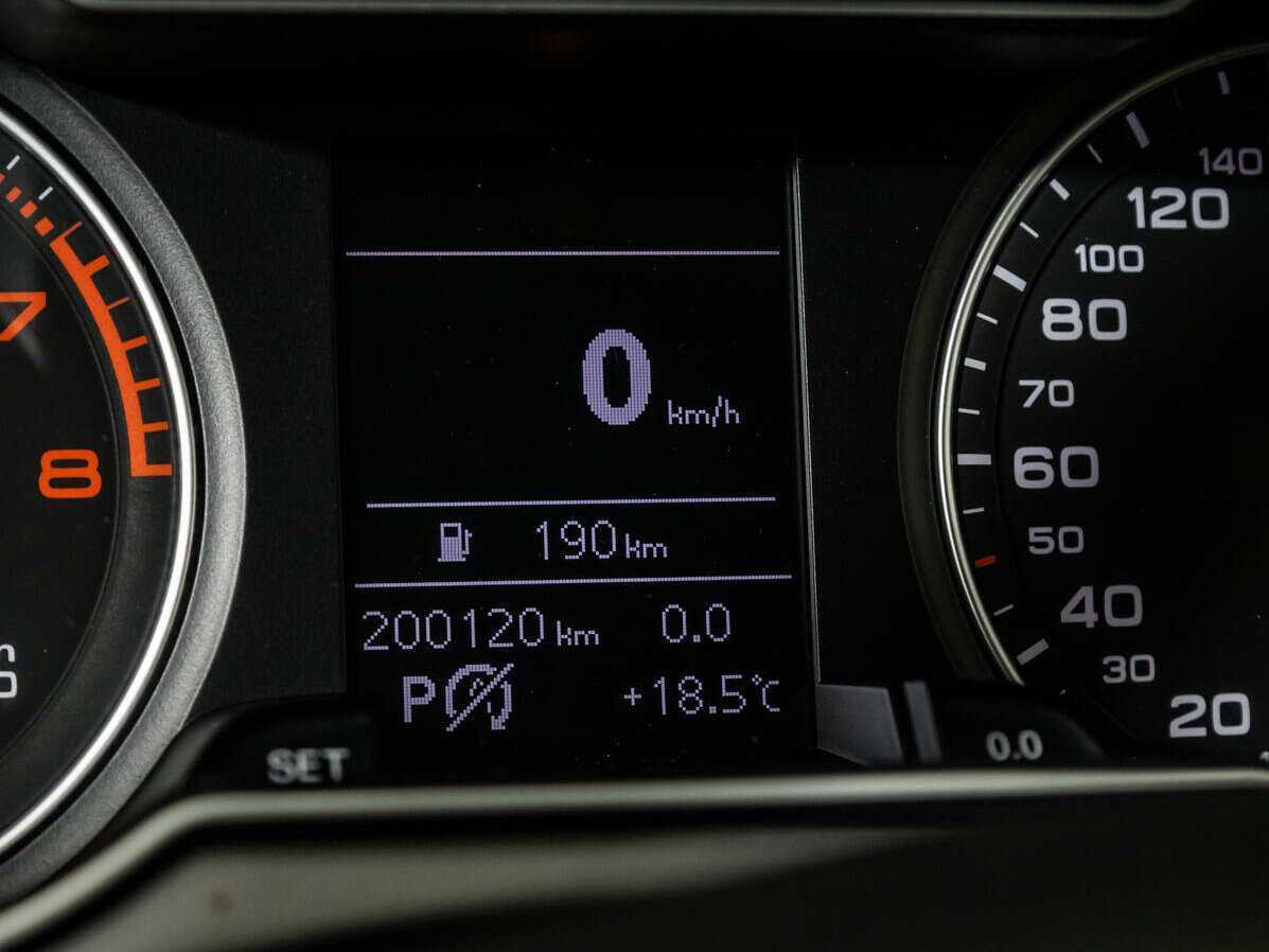 Купить Ауди А4, 2014, 199 904 км.. Фото: #9