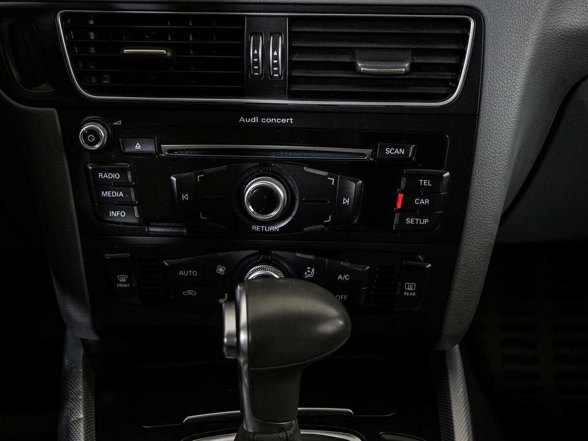 Купить Ауди К5, 2015, 140 121 км.. Фото: #17