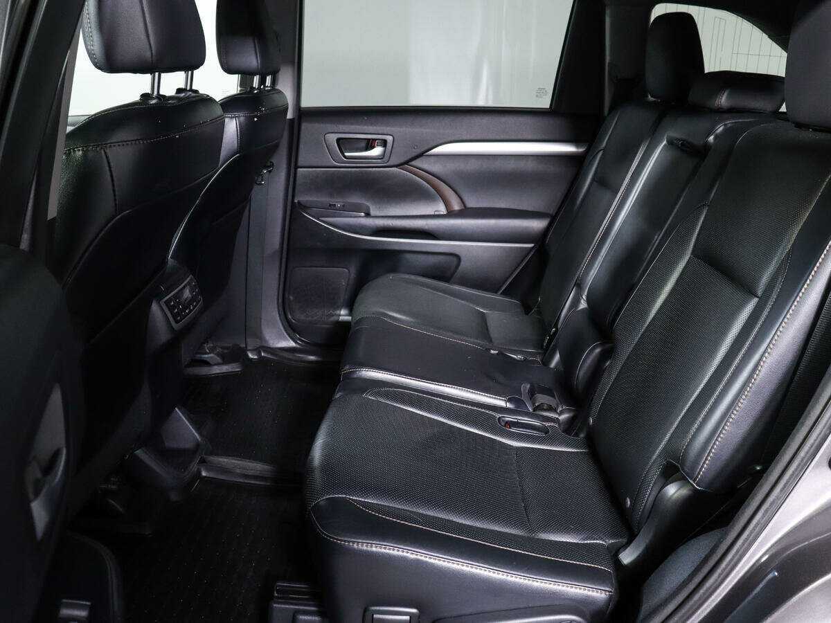 Купить Тойота Хайлэндер, 2014, 100 917 км.. Фото: #7