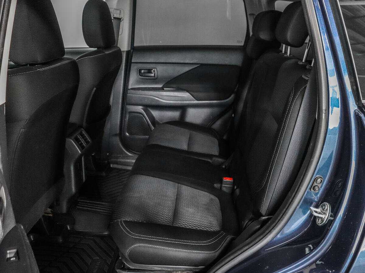 Купить Митсубиши Оутлэндер, 2018, 185 539 км.. Фото: #9