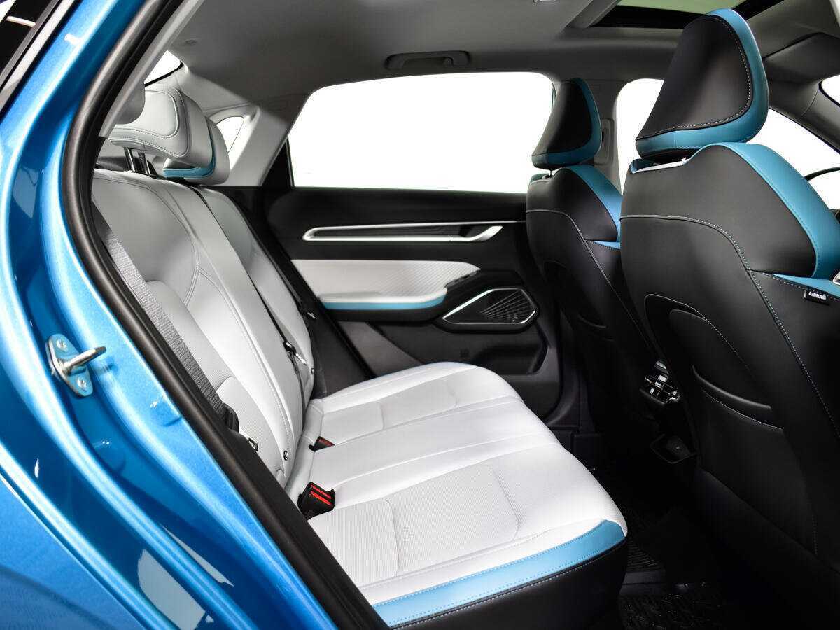 Купить Джили Эмгранд, 2023, 2 483 км.. Фото: #9