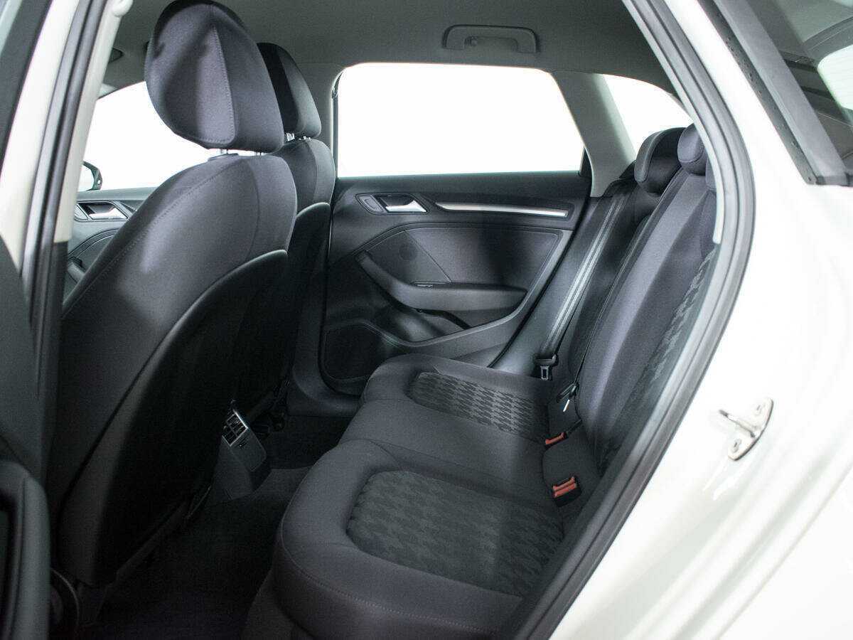 Купить Ауди А3, 2013, 44 743 км.. Фото: #9