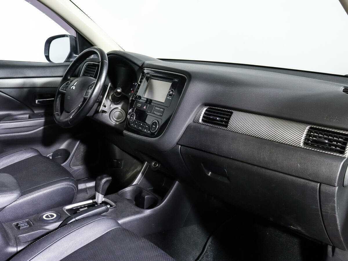 Купить Митсубиши Оутлэндер, 2012, 167 633 км.. Фото: #9