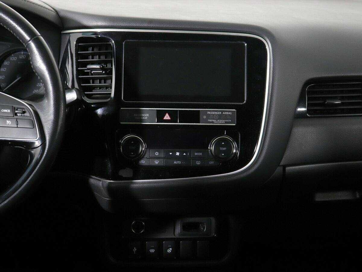 Купить Митсубиши Оутлэндер, 2019, 78 750 км.. Фото: #22