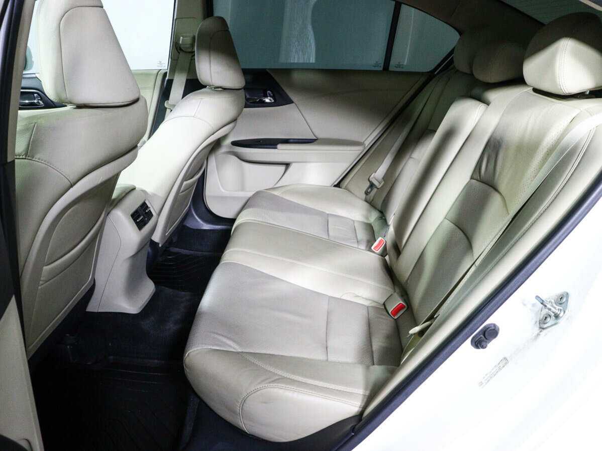 Купить Хонда Аккорд, 2012, 78 435 км.. Фото: #8