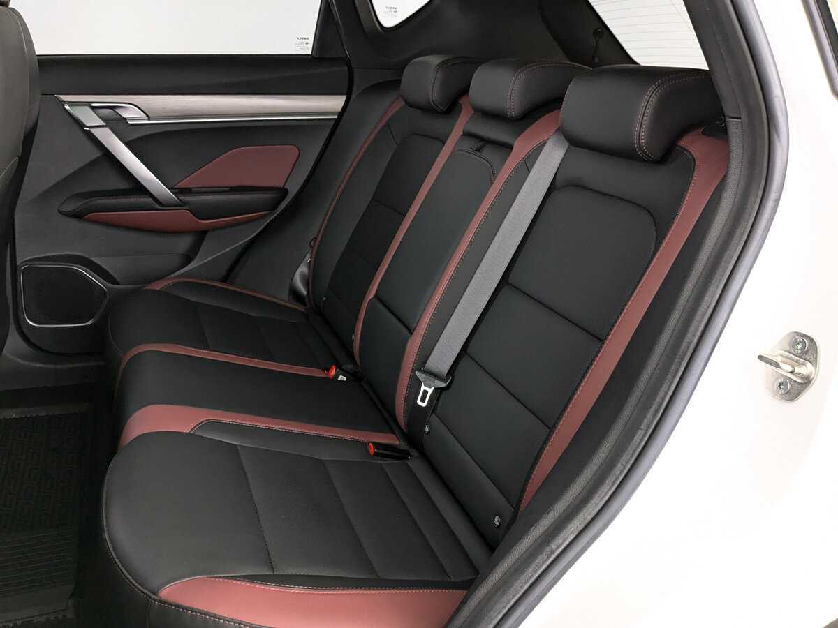 Купить Джили Кулрэй, 2021, 41 831 км.. Фото: #9