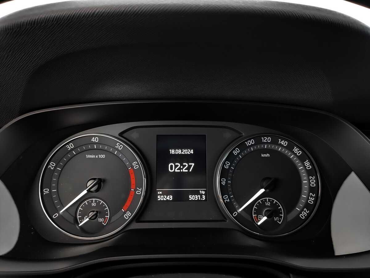 Купить Шкода Октавия, 2021, 50 236 км.. Фото: #10