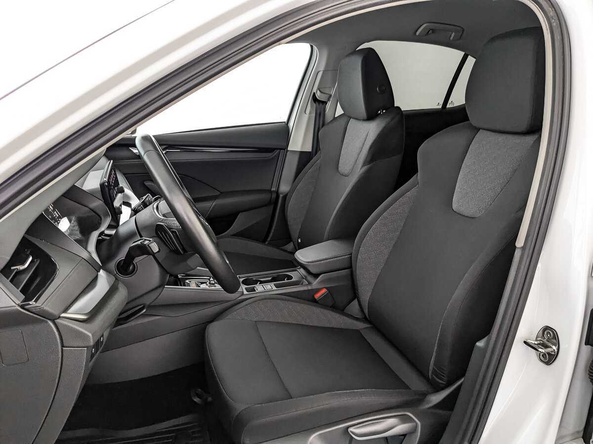 Купить Шкода Октавия, 2021, 50 236 км.. Фото: #14