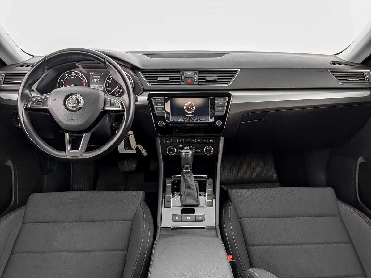 Купить Шкода Суперб, 2018, 52 984 км.. Фото: #11