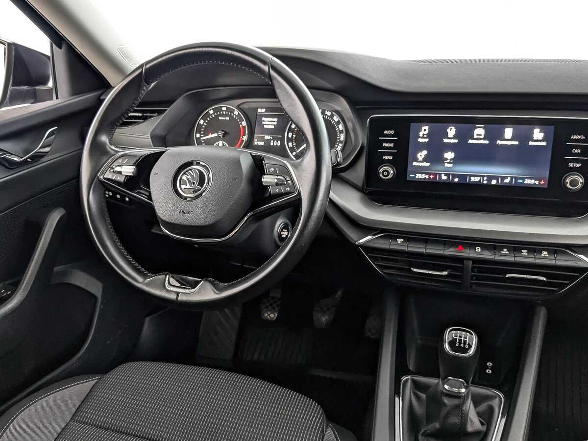 Купить Шкода Октавия, 2021, 111 315 км.. Фото: #21