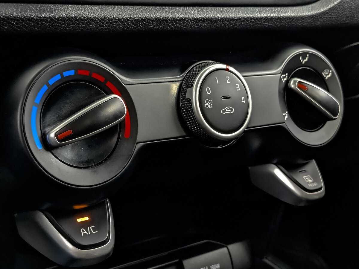 Купить Киа Рио, 2020, 43 242 км.. Фото: #15