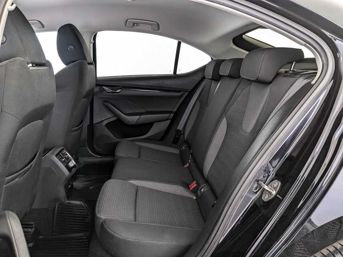 Купить Шкода Октавия, 2021, 98 188 км.. Фото: #13