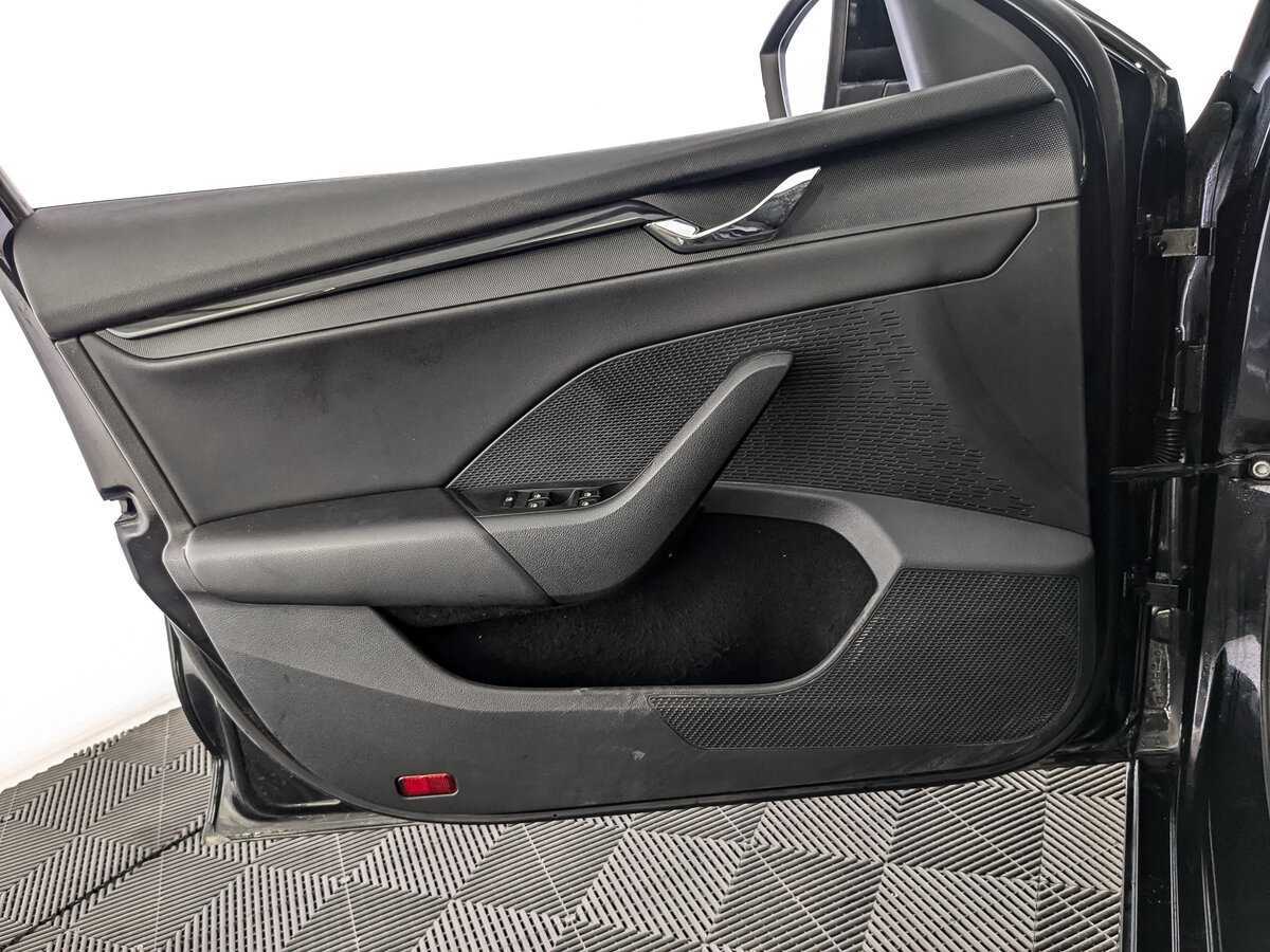 Купить Шкода Октавия, 2021, 98 188 км.. Фото: #14