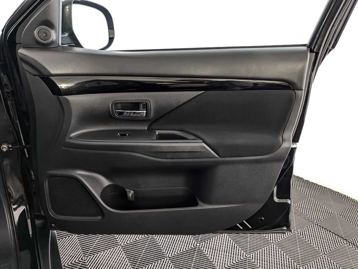 Купить Митсубиши Оутлэндер, 2019, 94 451 км.. Фото: #20