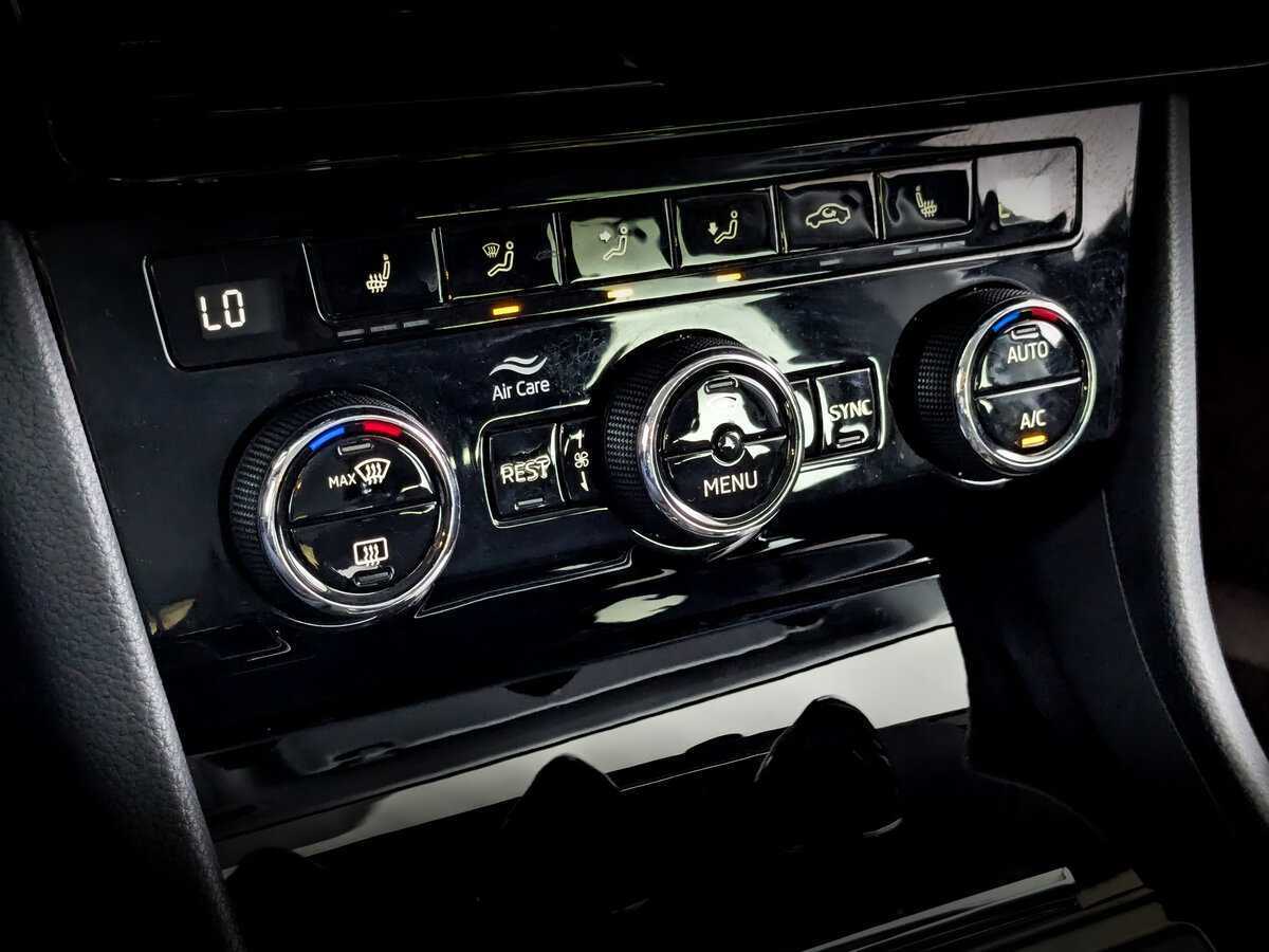 Купить Шкода Суперб, 2019, 44 827 км.. Фото: #20