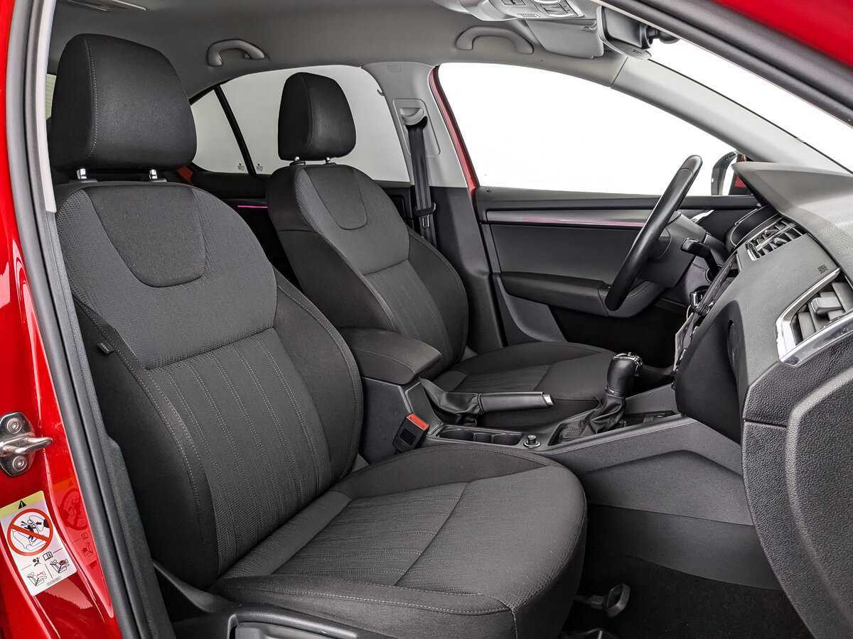 Купить Шкода Октавия, 2018, 54 386 км.. Фото: #18