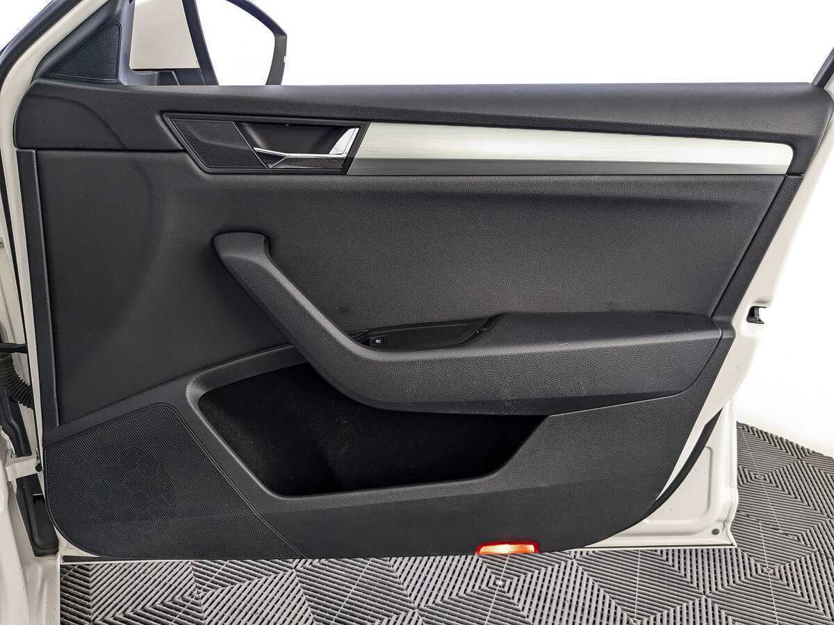 Купить Шкода Суперб, 2017, 176 655 км.. Фото: #19