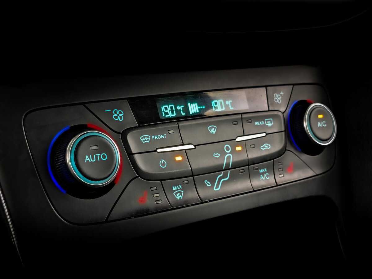 Купить Форд Фокус, 2017, 165 130 км.. Фото: #20