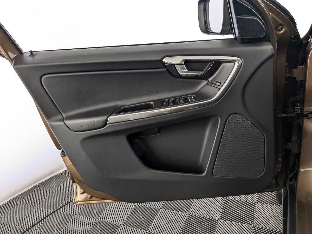 Купить Вольво ИксЦ60, 2012, 185 000 км.. Фото: #14