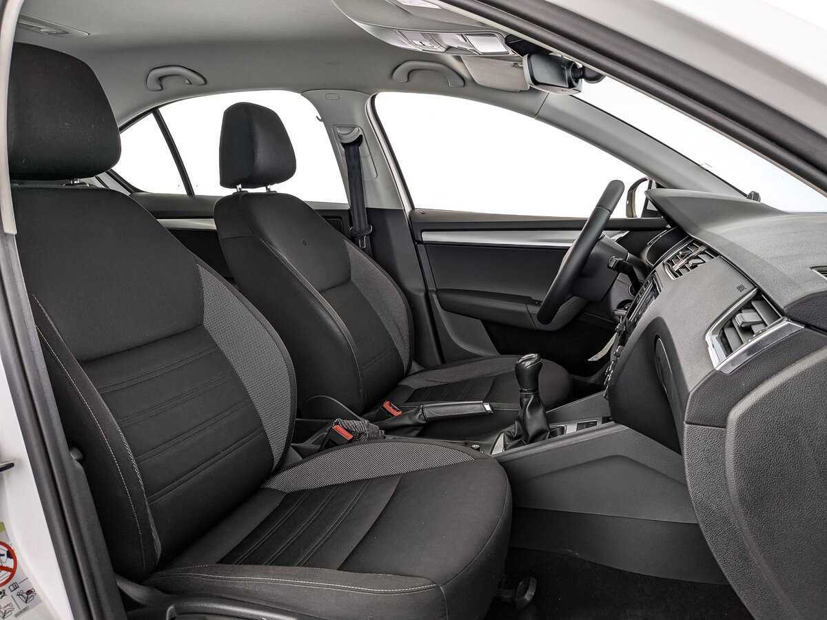 Купить Шкода Октавия, 2017, 144 758 км.. Фото: #18